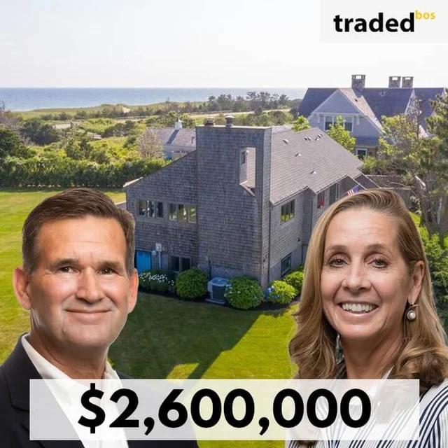 Mark Jenkins & Bonnie Pierce Acquire Single Family Home On Mattakesett Way, Edgartown