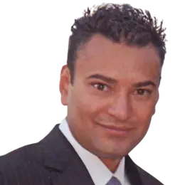 Jeffrey  Roa