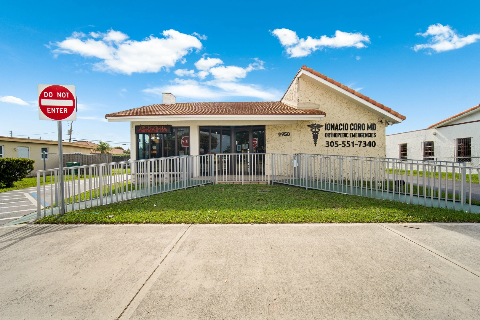 Medical Office Building for Sale at 9950 Southwest 40th Street