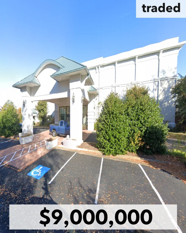 194-Room Clarion And Comfort Inn Fredericksburg Sold For $9M With Kabani Hotel Group As Brokers