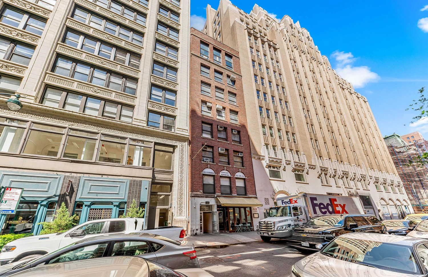 Mixed-Use Office Building at 13 East 37th Street