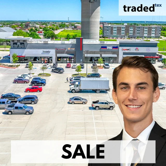Hudson Lambert Of STRIVE Represents Local Developer Partnership In Sale Of Retail Center In Mansfield