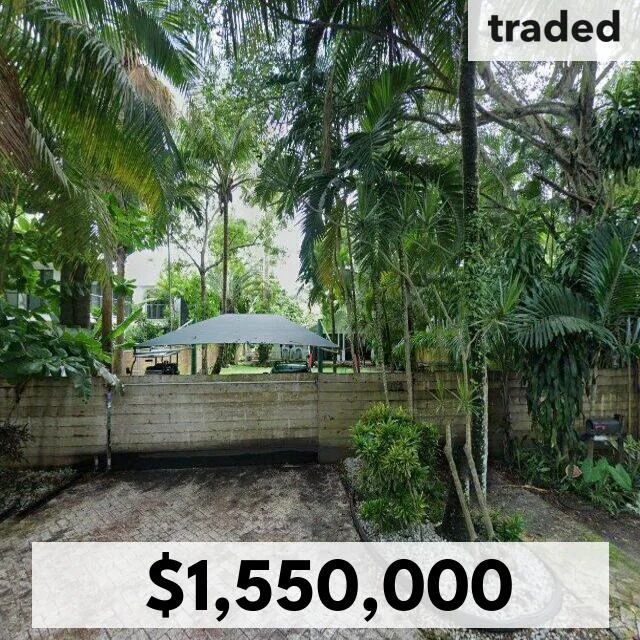 Dean Pearce And Tammy Pearce Purchase Single Family Residence From Alexandra Kagan For $1.55M