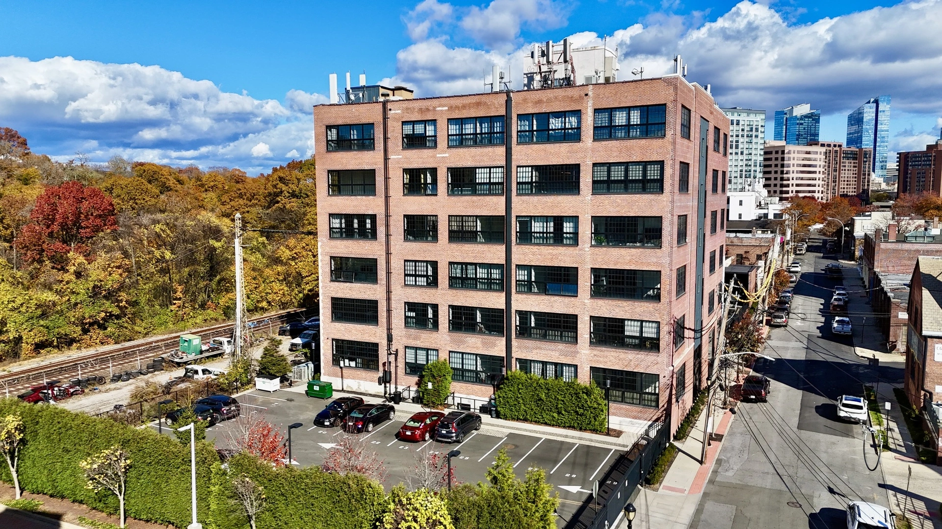Norden Lofts MultiFamily Listed at 121 Westmoreland Avenue