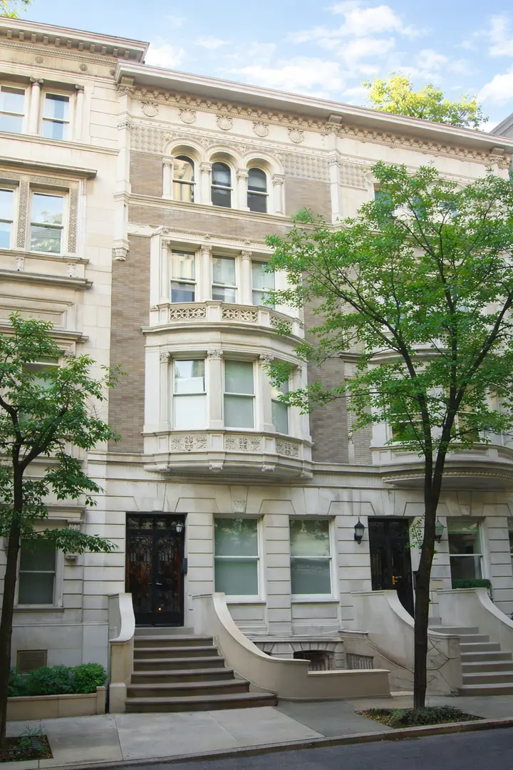 Luxury MultiFamily Property at 17 East 76th Street