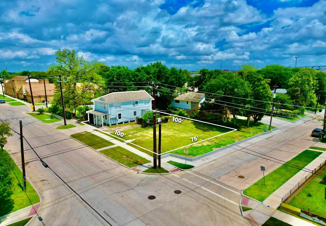 Fully Renovated Tri-Plex at 307 South 79th Street