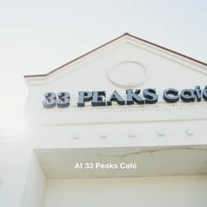 33 Peaks Café