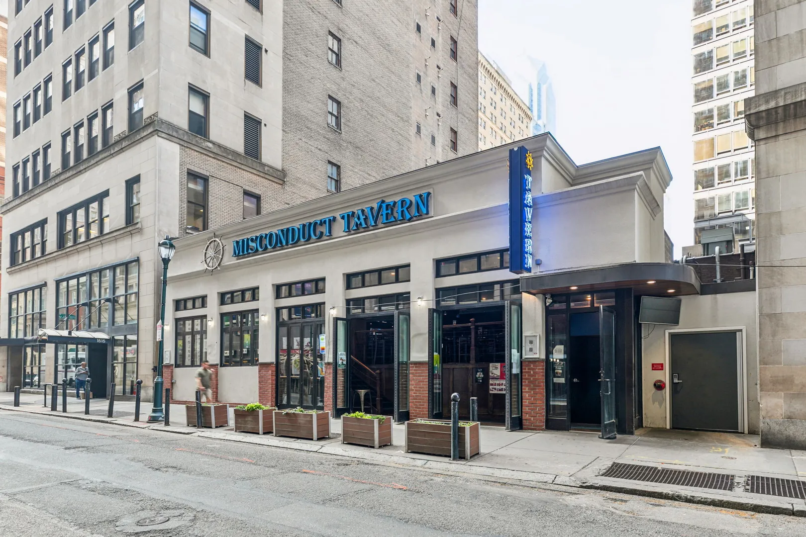 Prime Retail Space Listed at 1511 Locust Street