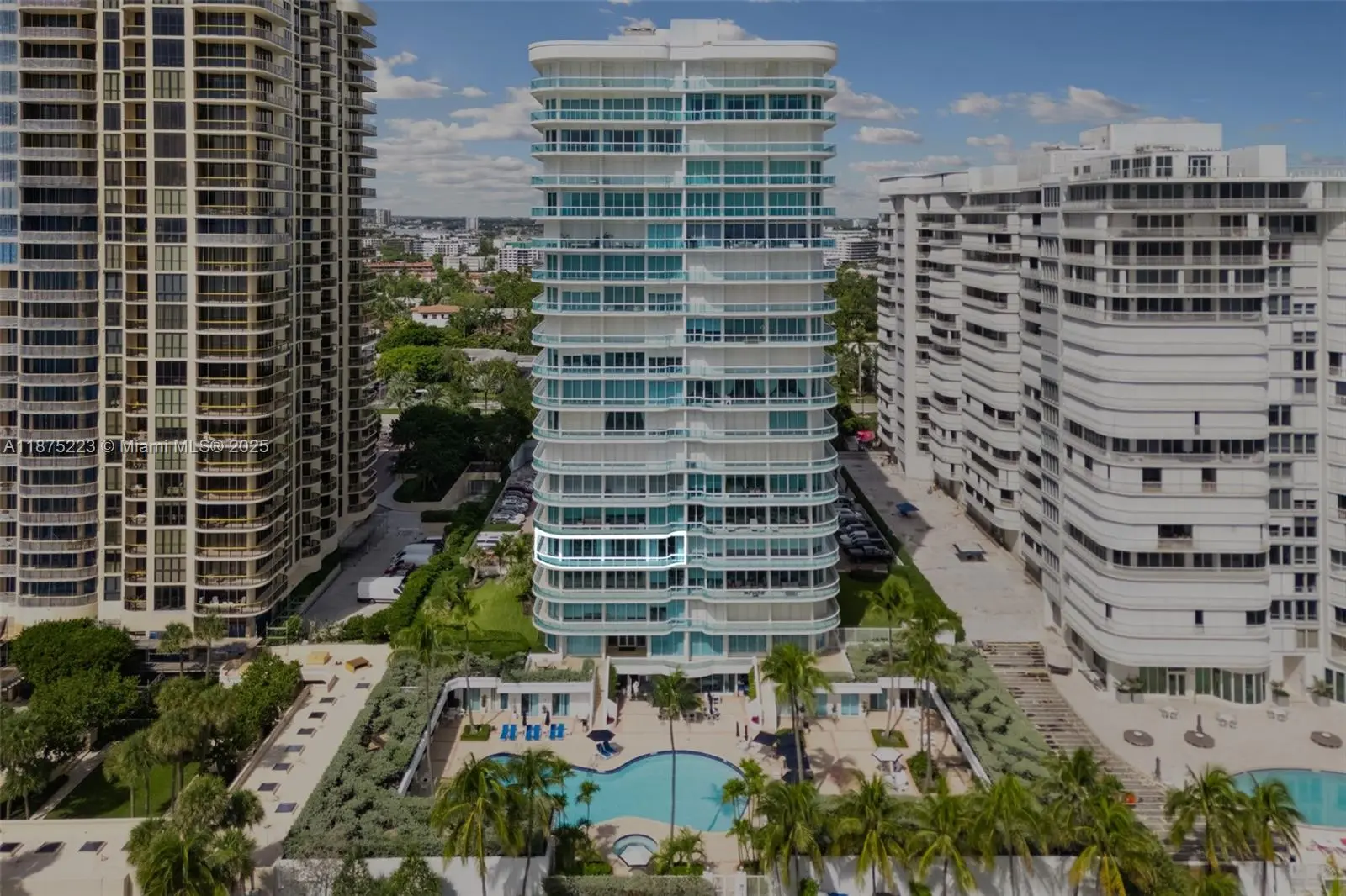 Luxury Condo Residence 9A at 10101 Collins Ave
