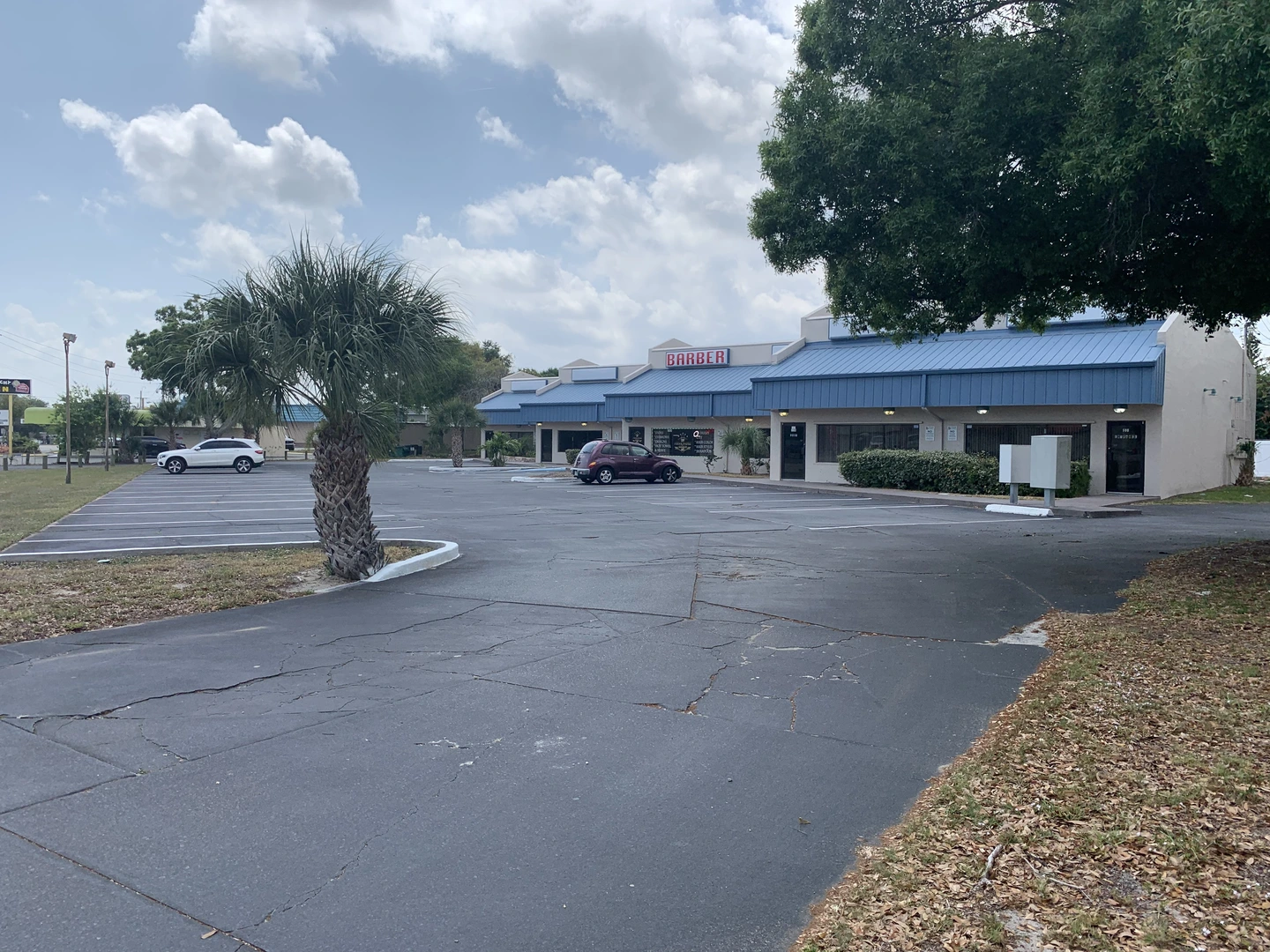 Dixon Plaza