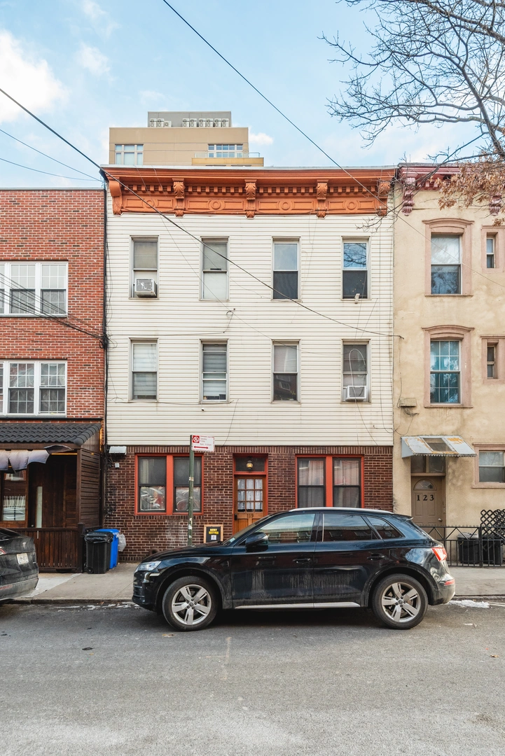 Prime Williamsburg MultiFamily at 119 Berry Street