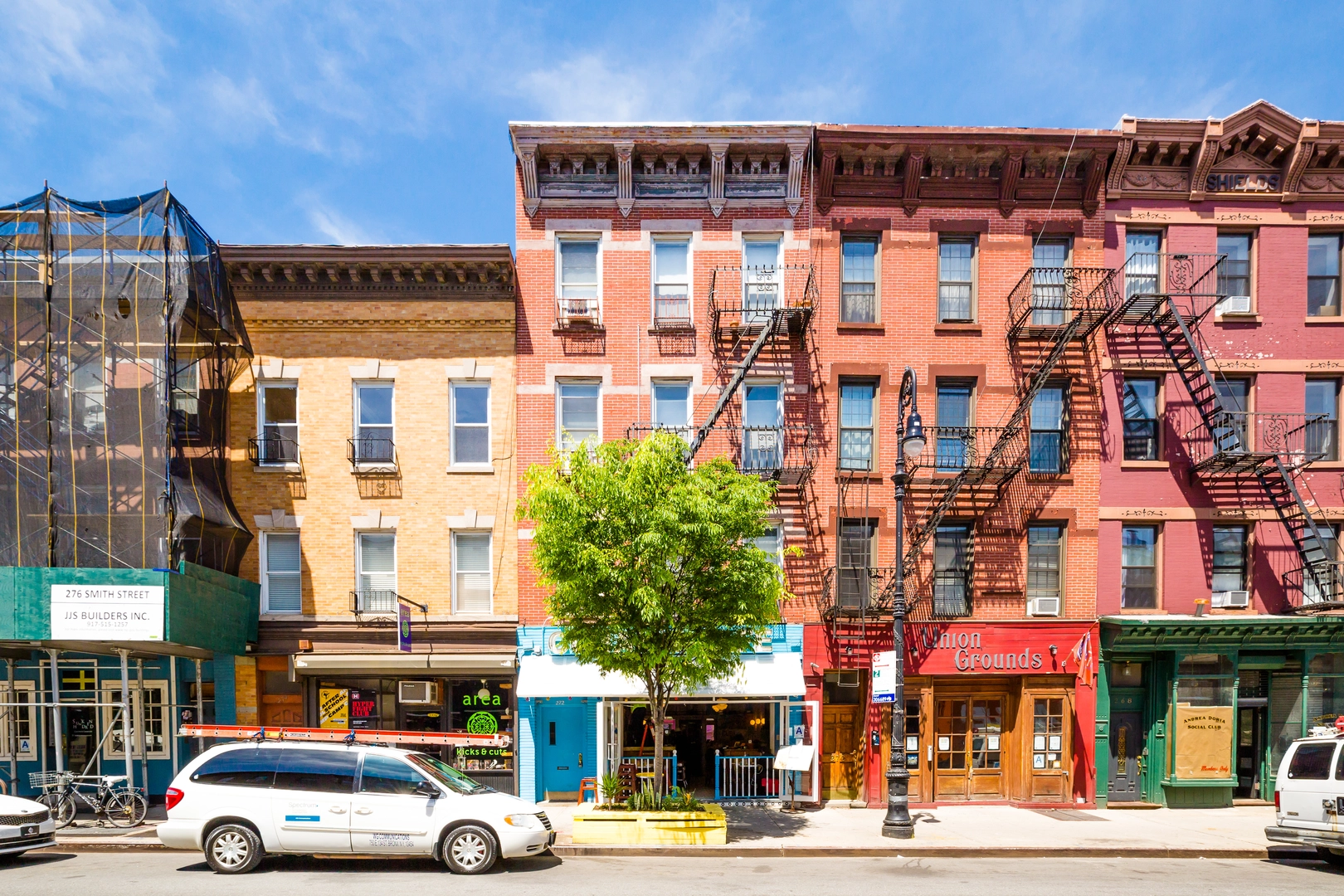 Mixed-Use Property Listed at 272 Smith Street Brooklyn