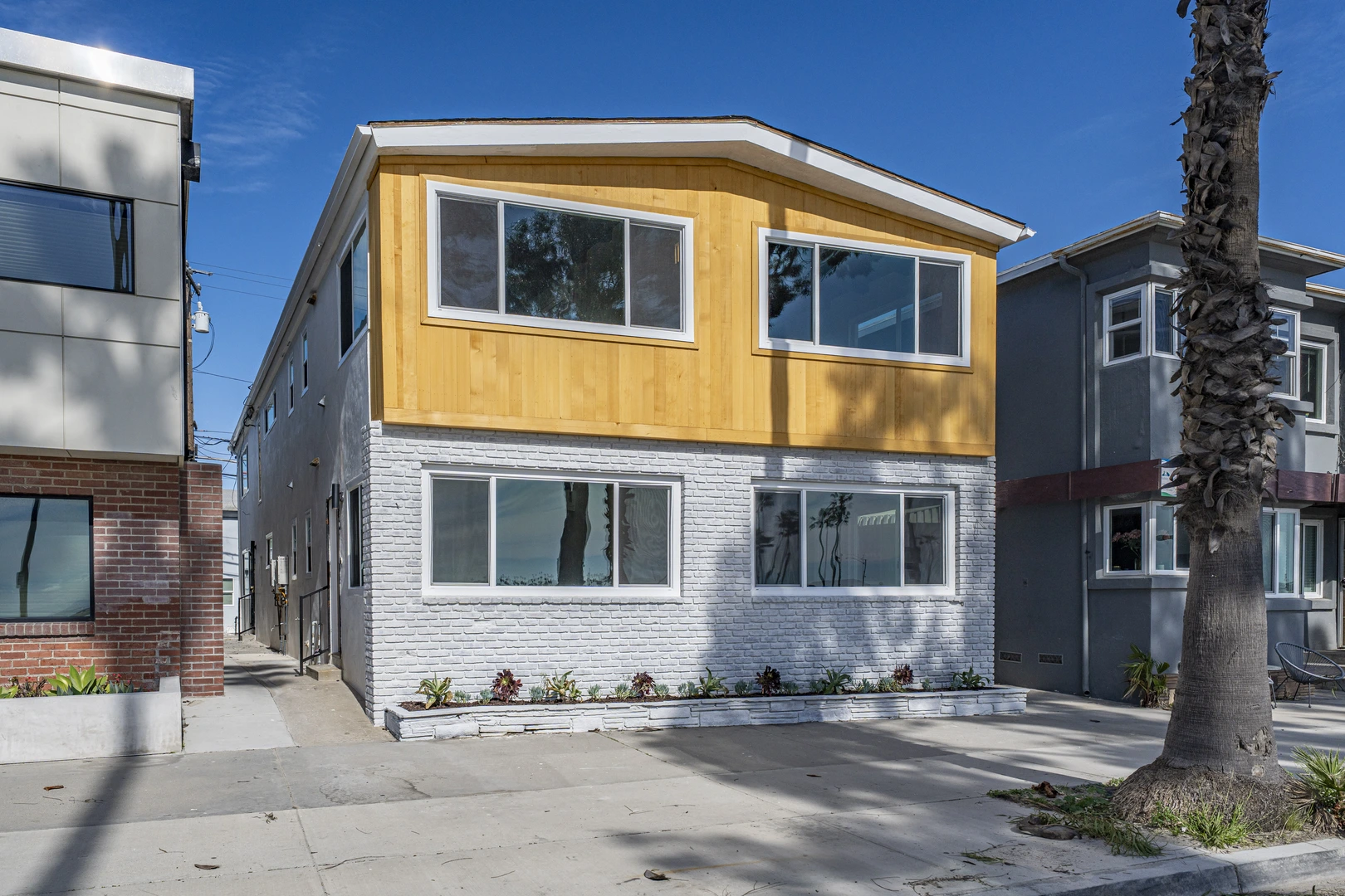 Ocean Front MultiFamily Property at 5339 East Ocean Boulevard