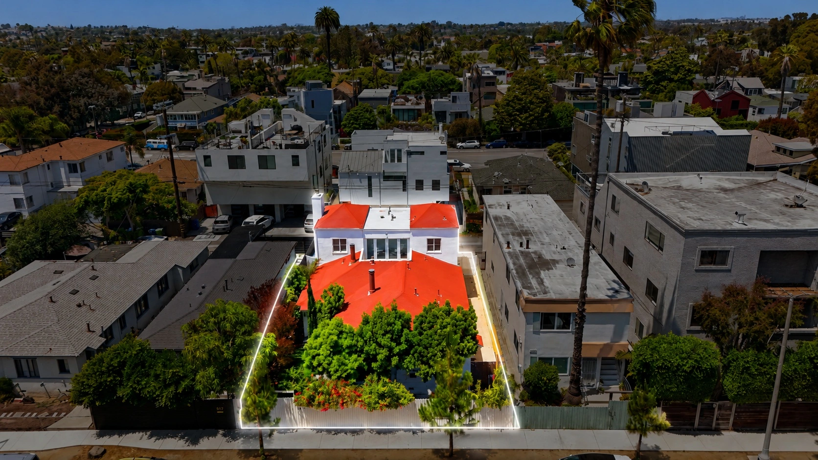 Bungalow Triplex Listed at 521 Venice Way