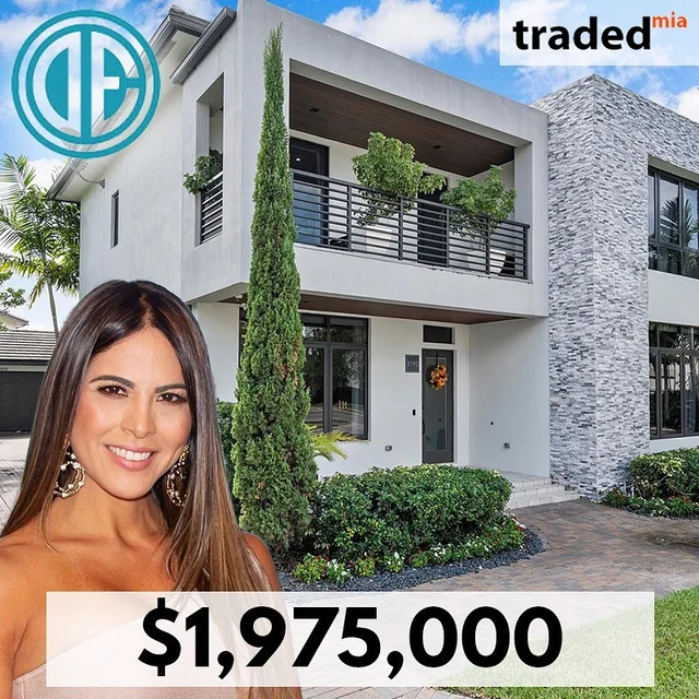 Angelica Wood Acquires SFR In Doral From Valeriya Strohschein For $1.975M