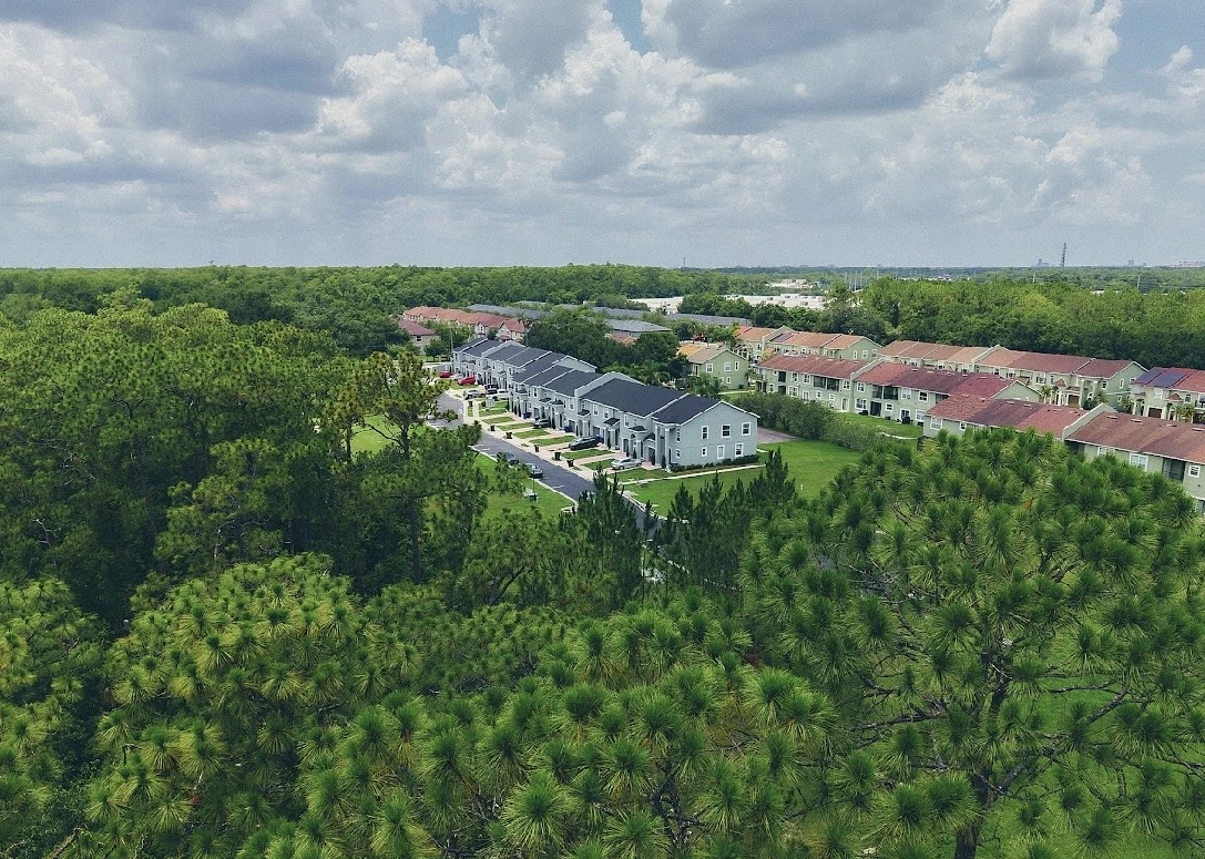 Package Deal at 4377 Gardenstone Court in Kissimmee