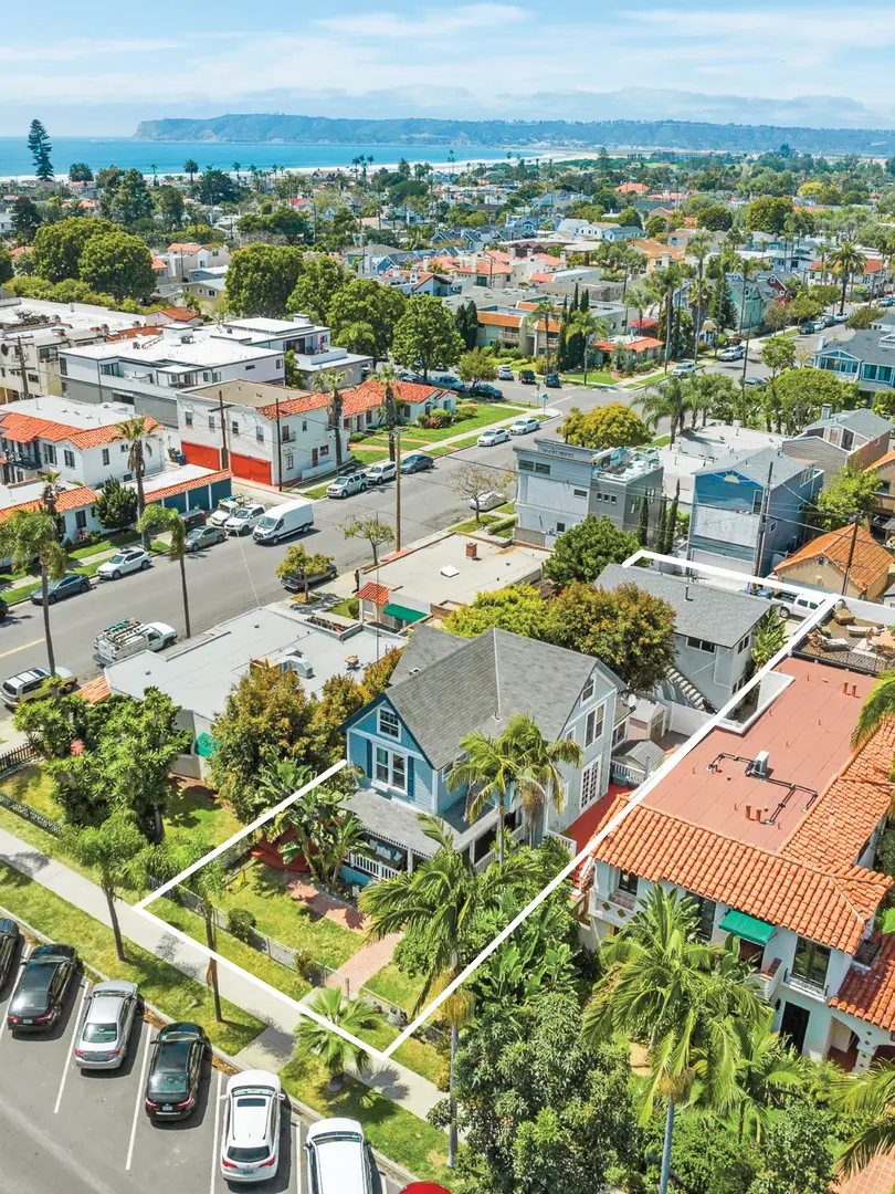 Triplex Opportunity at 870 D Avenue Coronado
