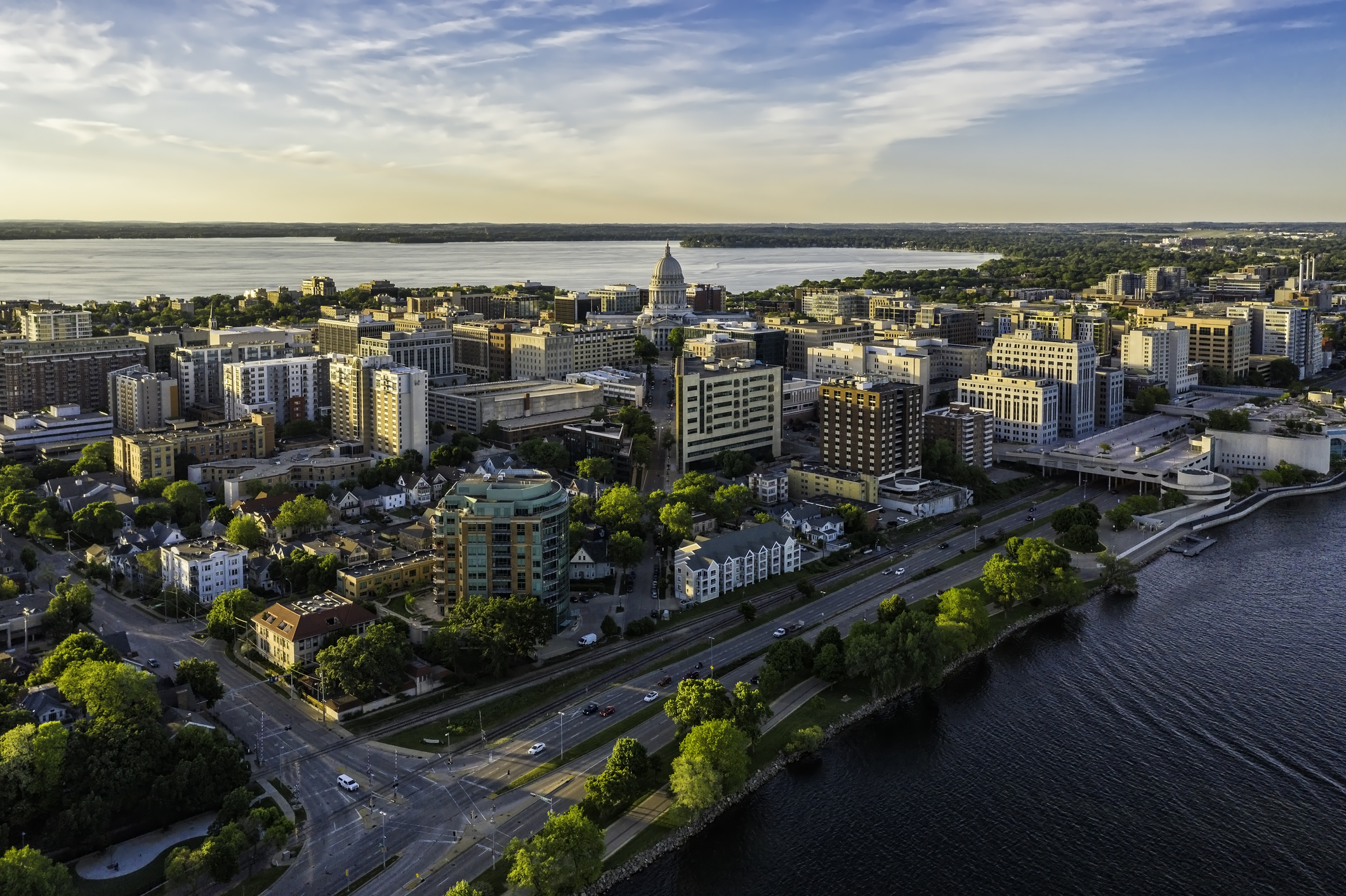 Mid-Sized U.S. Metros Drive Multifamily Permitting Growth