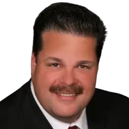 Gus Lagos