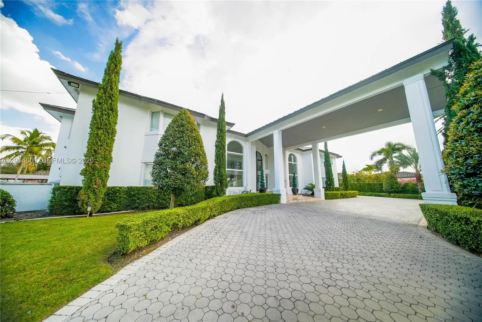 Retail Property at 15 Southwest 124th Avenue Miami