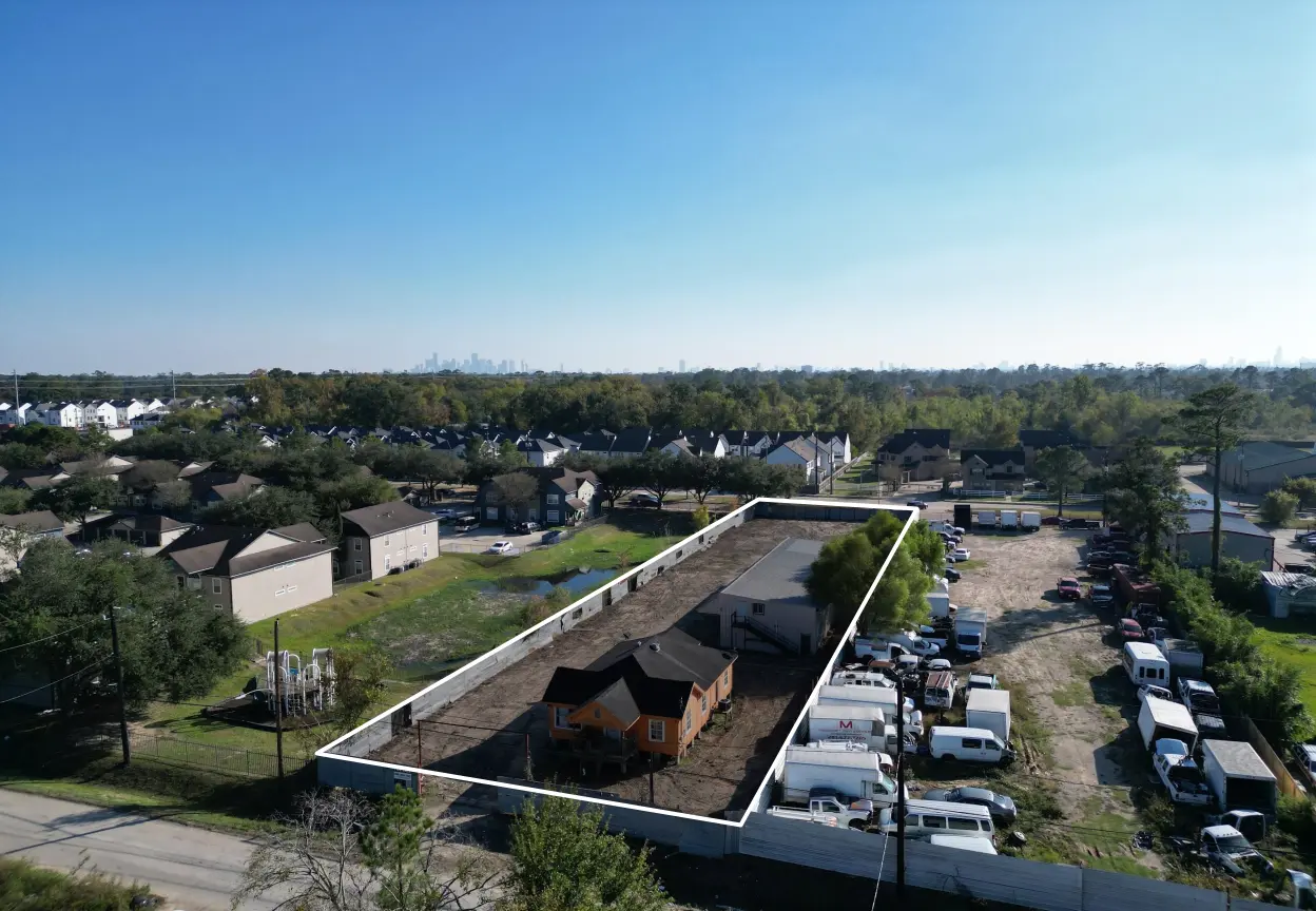 Land Offering at 1307 Paul Quinn Street in Houston
