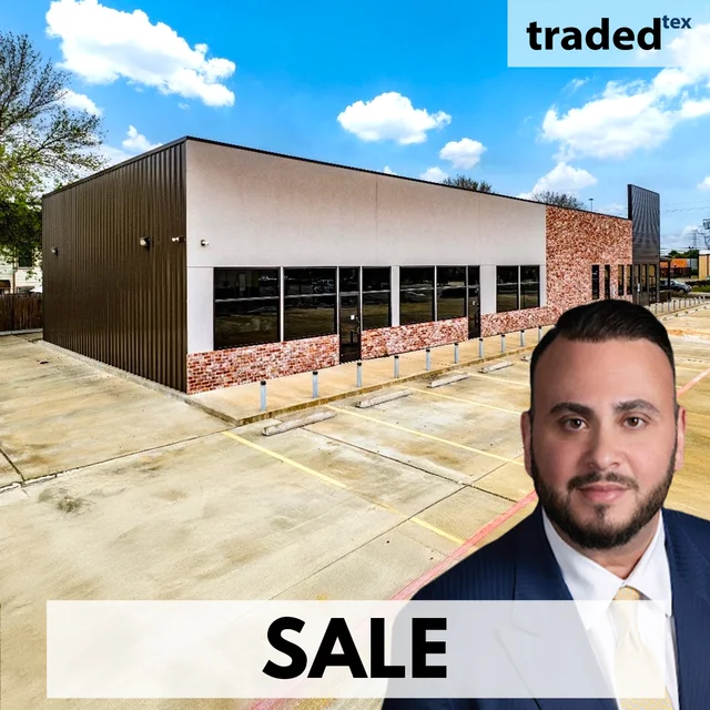 Robert Hoodis Purchases Retail Property From Nazeh Jaser With Broker John Baddour In Houston
